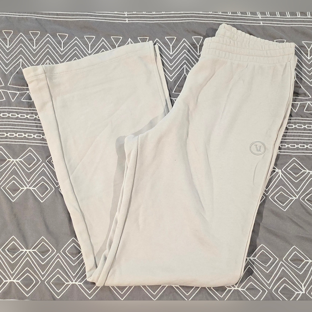 Vuori Cream Wide Leg Pants